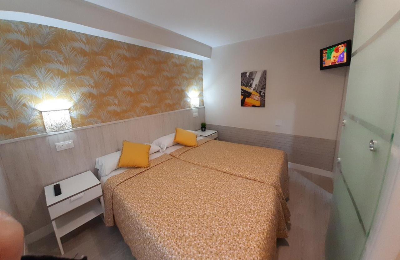 Hostal Verdemar Gijón Eksteriør billede